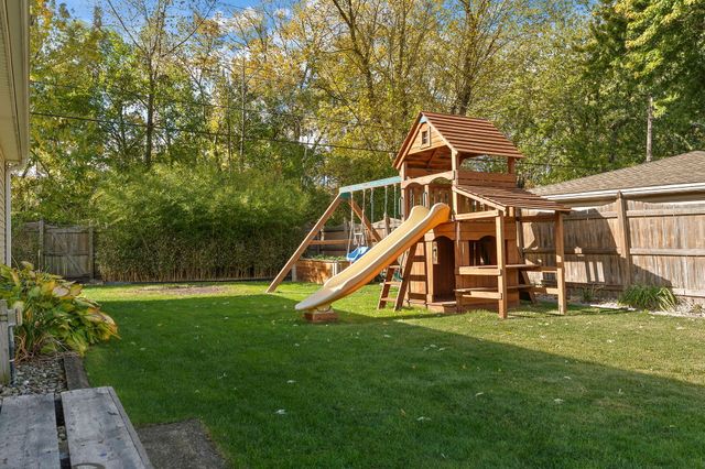 26 Timrick Drive, Munster, IN 46321