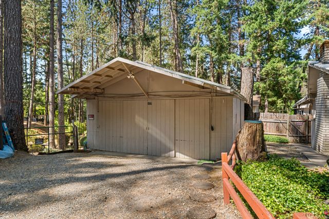 177 Genevieve Drive, Grants Pass, OR 97527