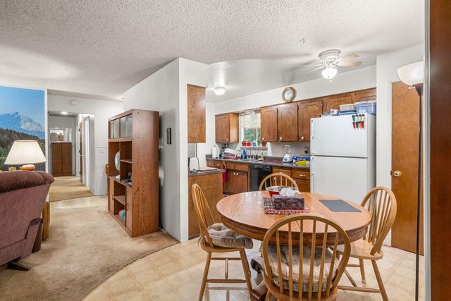177 Genevieve Drive, Grants Pass, OR 97527