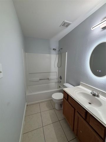 11823 Longwood Garden Way, Houston, TX 77047