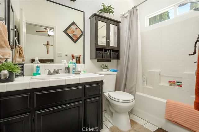 9020 Lorelei Rock Drive, Bakersfield, CA 93306