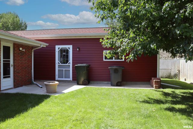 4701 W WANDA Avenue, Bartonville, IL 61607