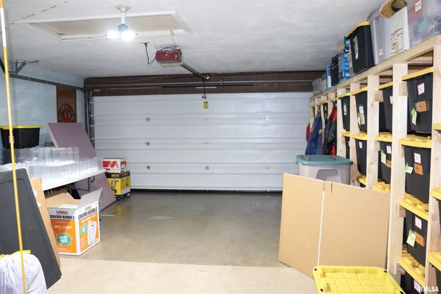 4701 W WANDA Avenue, Bartonville, IL 61607
