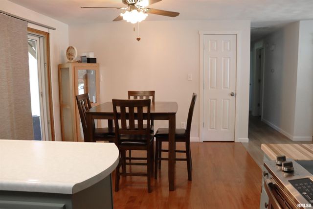 4701 W WANDA Avenue, Bartonville, IL 61607