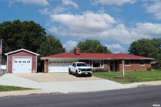 4701 W WANDA Avenue, Bartonville, IL 61607