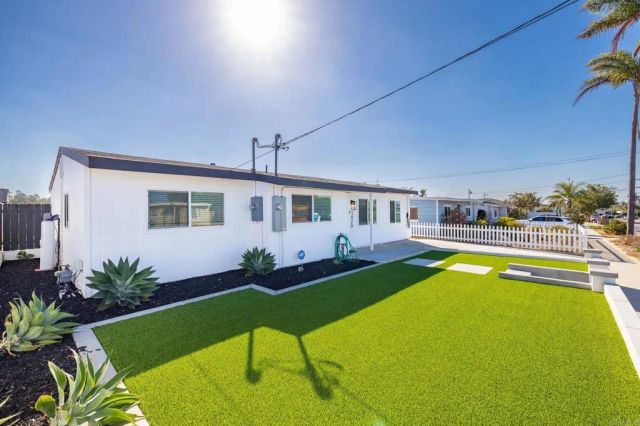 1420 San Simeon Street, Oceanside, CA 92058