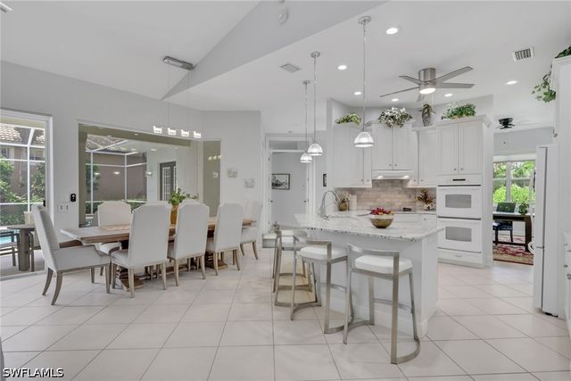 516 Eagle Creek DR, Naples, FL 34113