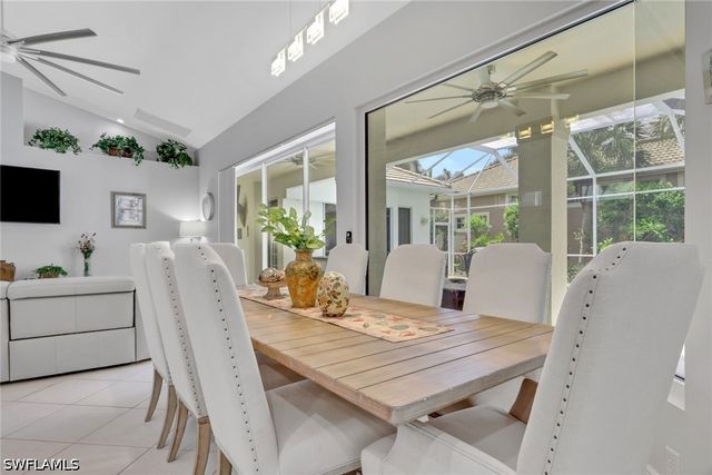 516 Eagle Creek DR, Naples, FL 34113