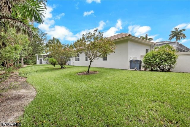 516 Eagle Creek DR, Naples, FL 34113