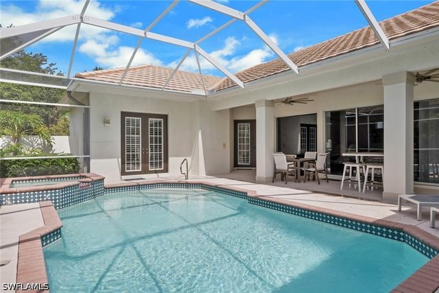 516 Eagle Creek DR, Naples, FL 34113