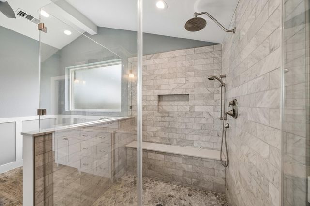 1446 Davon Lane, Houston, TX 77058