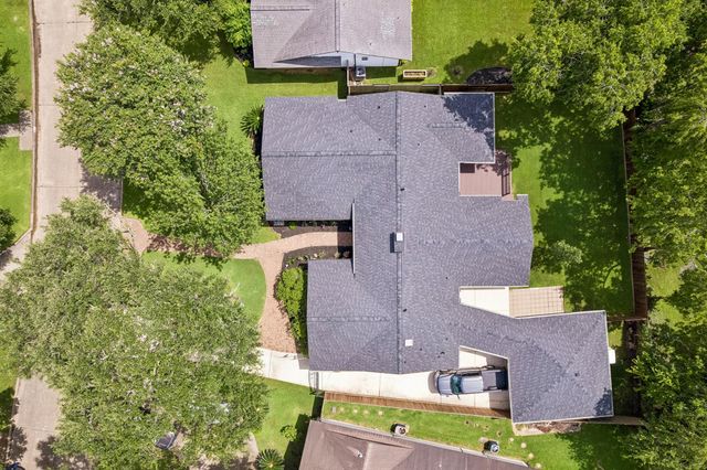 1446 Davon Lane, Houston, TX 77058