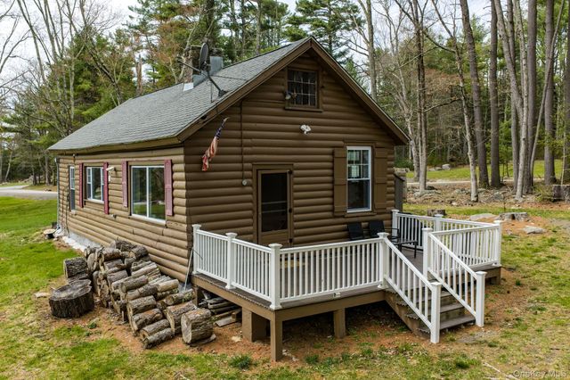 10 Stag Forest Road, Forestburgh, NY 12777