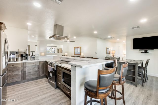 13222 W TITAN Drive, Sun City West, AZ 85375