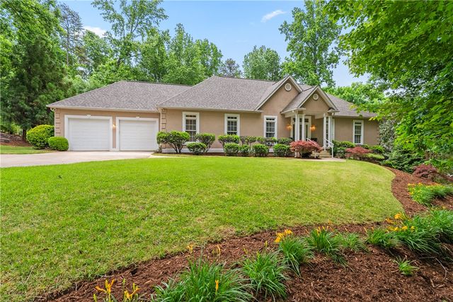 123 Grand Summit Drive, Seneca, SC 29672