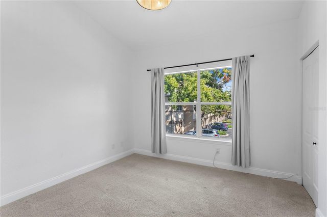 604 ARBOR LAKE LANE, Tampa, FL 33602