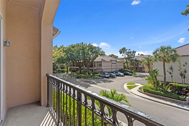 604 ARBOR LAKE LANE, Tampa, FL 33602