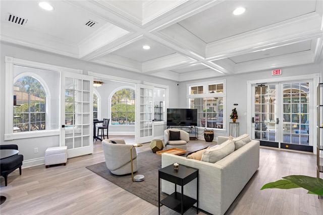 604 ARBOR LAKE LANE, Tampa, FL 33602