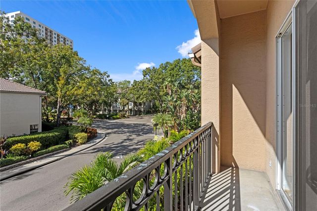 604 ARBOR LAKE LANE, Tampa, FL 33602