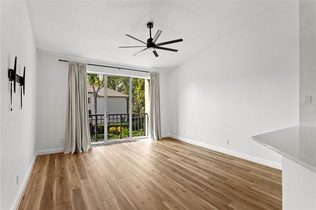 604 ARBOR LAKE LANE, Tampa, FL 33602