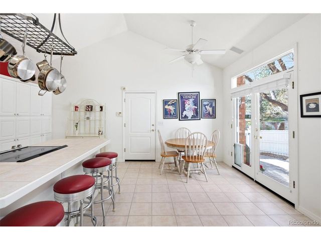 9827 Greensview Cir, Lone Tree, CO 80124