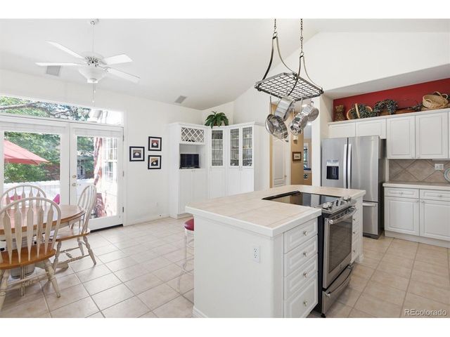 9827 Greensview Cir, Lone Tree, CO 80124