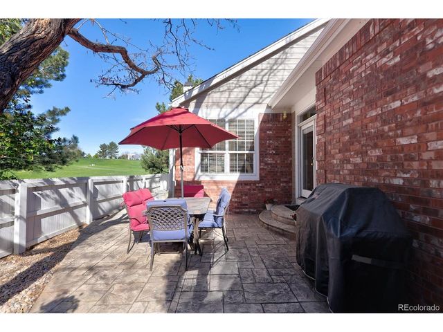 9827 Greensview Cir, Lone Tree, CO 80124
