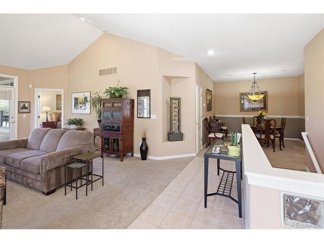 9827 Greensview Cir, Lone Tree, CO 80124