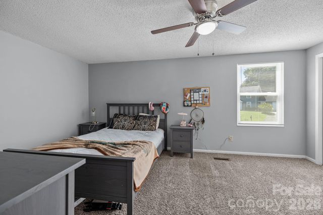 247 Water Oak Drive, Pineville, NC 28134