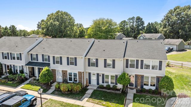 247 Water Oak Drive, Pineville, NC 28134