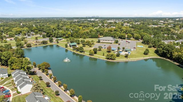 247 Water Oak Drive, Pineville, NC 28134