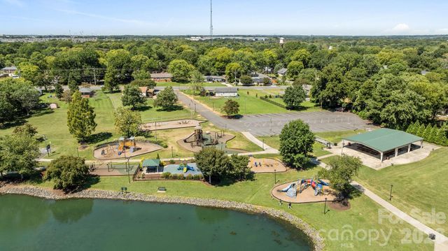 247 Water Oak Drive, Pineville, NC 28134