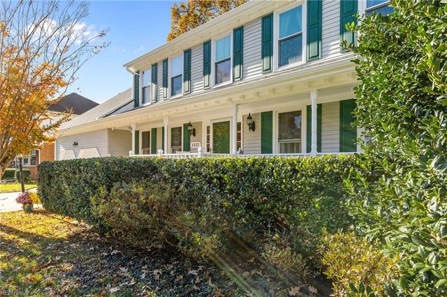 1237 Heathcliff DR, Virginia Beach, VA 23464