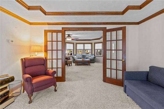 1237 Heathcliff DR, Virginia Beach, VA 23464