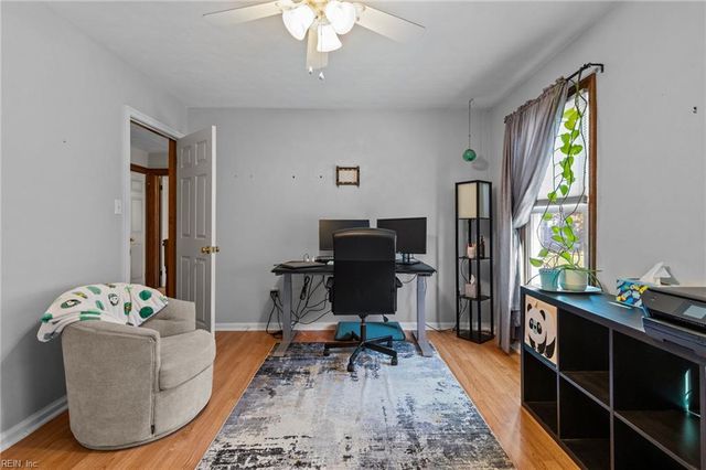 1237 Heathcliff DR, Virginia Beach, VA 23464