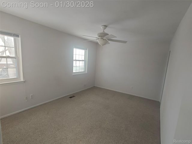 979 Kirts Boulevard, Troy, MI 48084