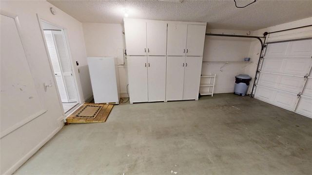8430 SW 90TH LANE D, Ocala, FL 34481