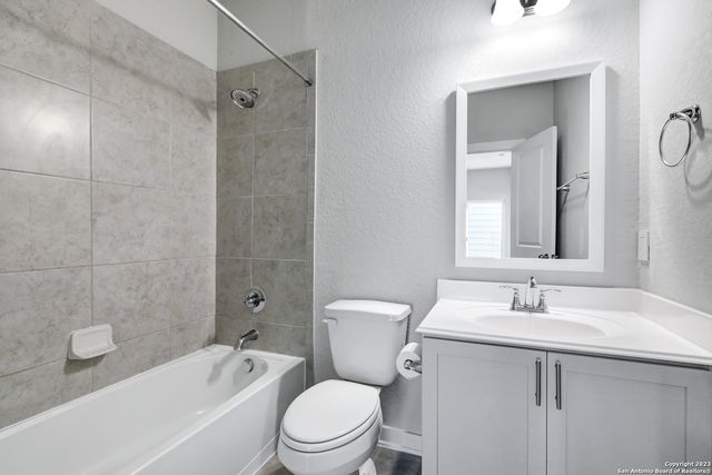 7910 needle, San Antonio, TX 78249