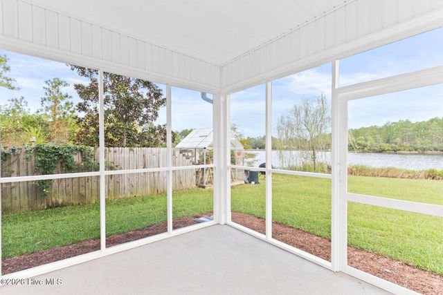 148 N High Point Road, Southport, NC 28461