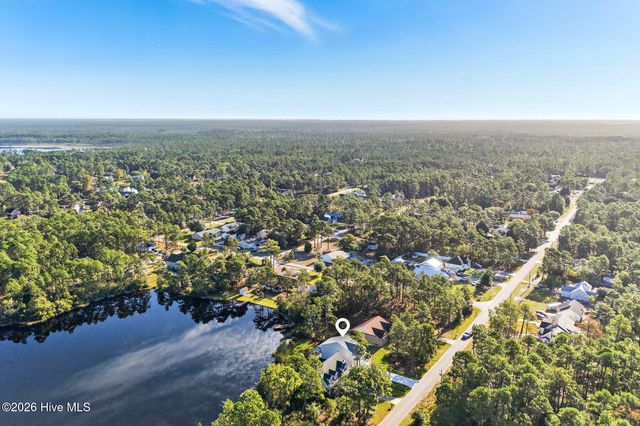 148 N High Point Road, Southport, NC 28461