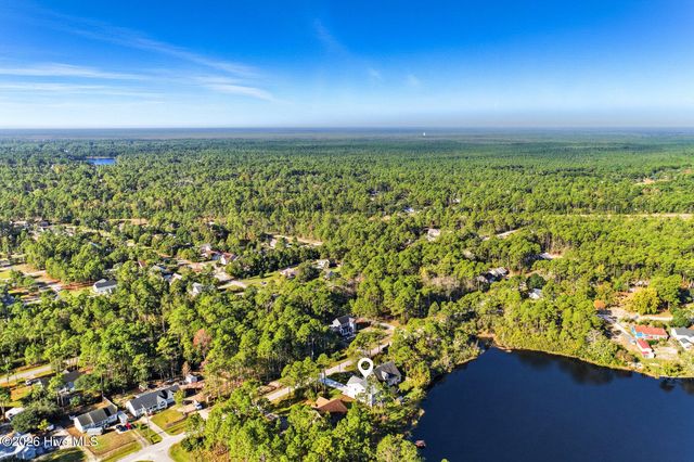 148 N High Point Road, Southport, NC 28461