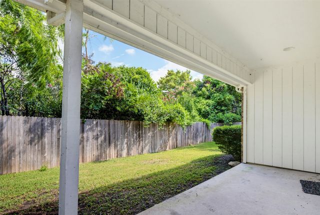 54 Legend Road, Benbrook, TX 76132
