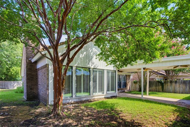 54 Legend Road, Benbrook, TX 76132