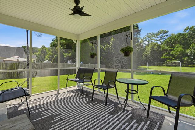 261 Loocock Drive, Goose Creek, SC 29445