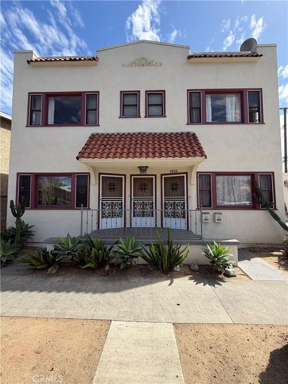 Image 1 of property listing at 2624 E 6th, Long Beach, CA 90814