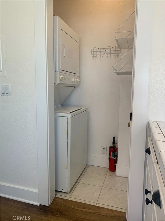 Image 22 of property listing at 2624 E 6th, Long Beach, CA 90814