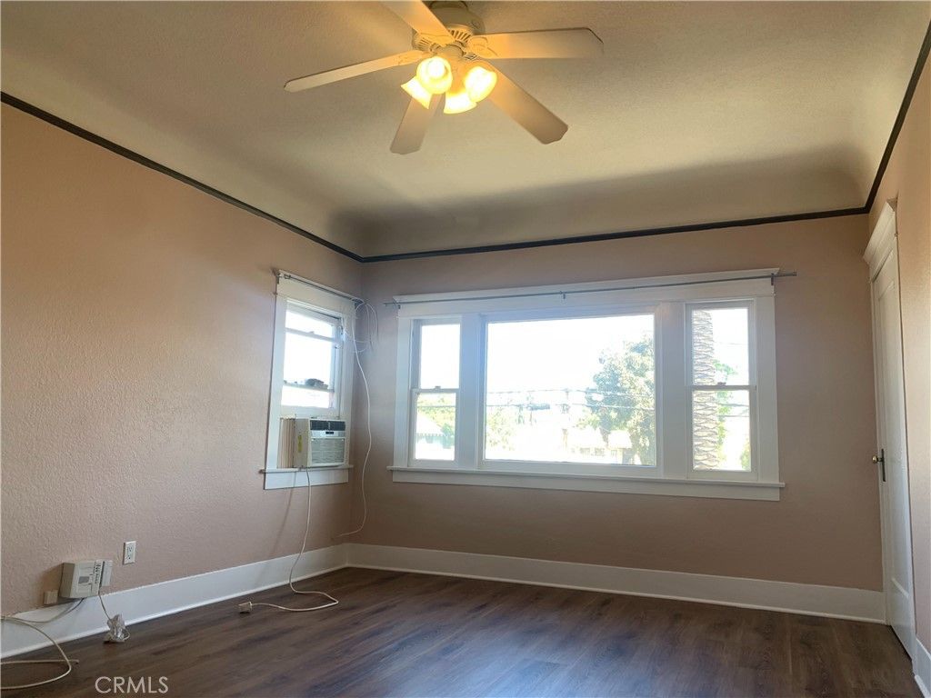 Image 3 of property listing at 2624 E 6th, Long Beach, CA 90814
