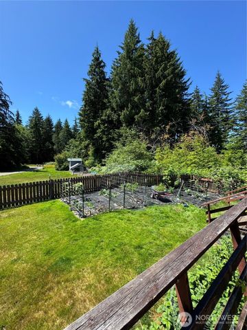 750 Chuckhole Way, Forks, WA 98331