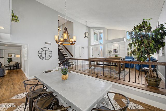 2142 S ROGERS Street, Mesa, AZ 85202