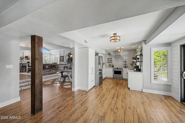 2142 S ROGERS Street, Mesa, AZ 85202